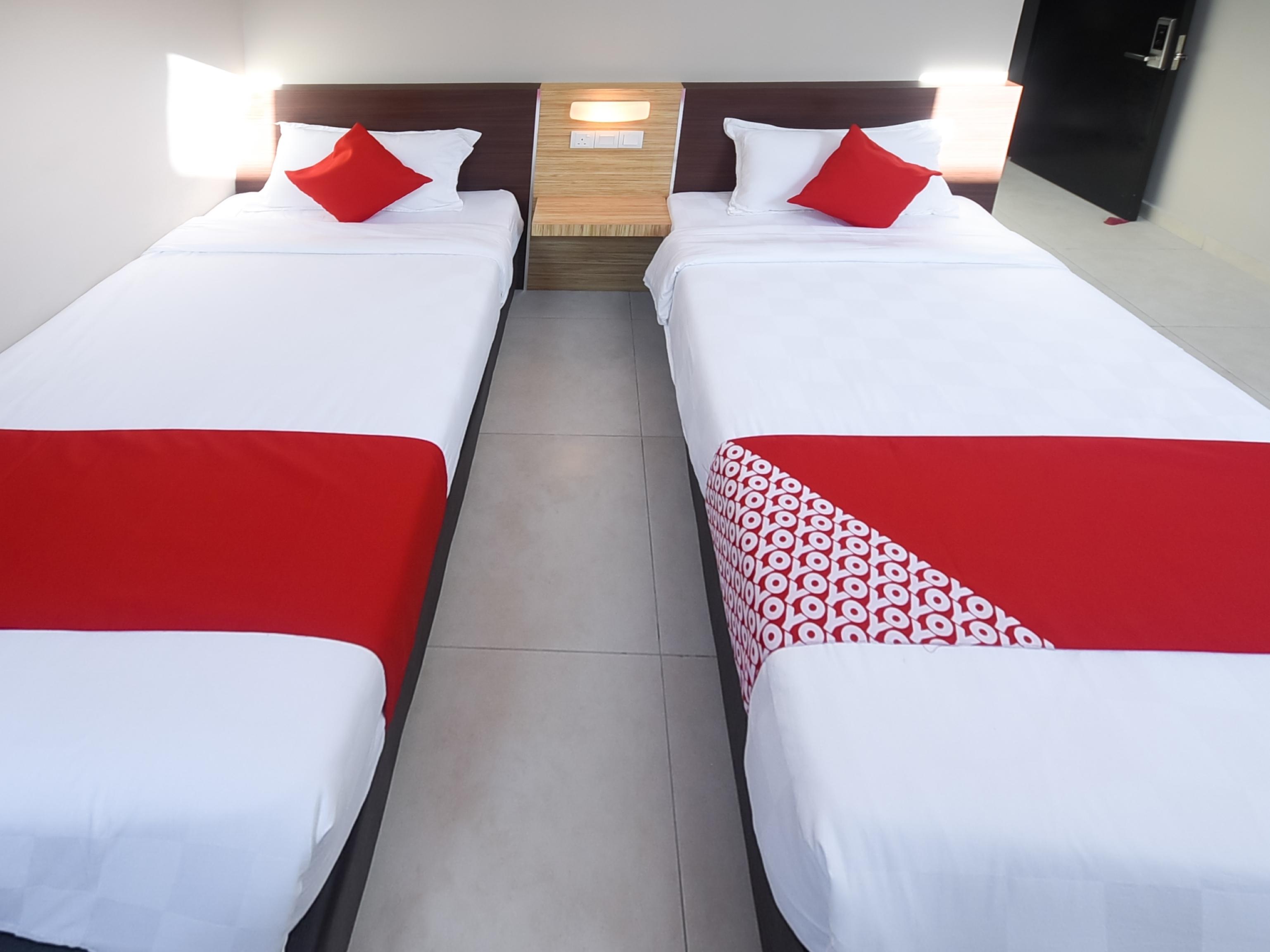 Oyo 1023 La Mirina Boutique Inn Bagian luar foto