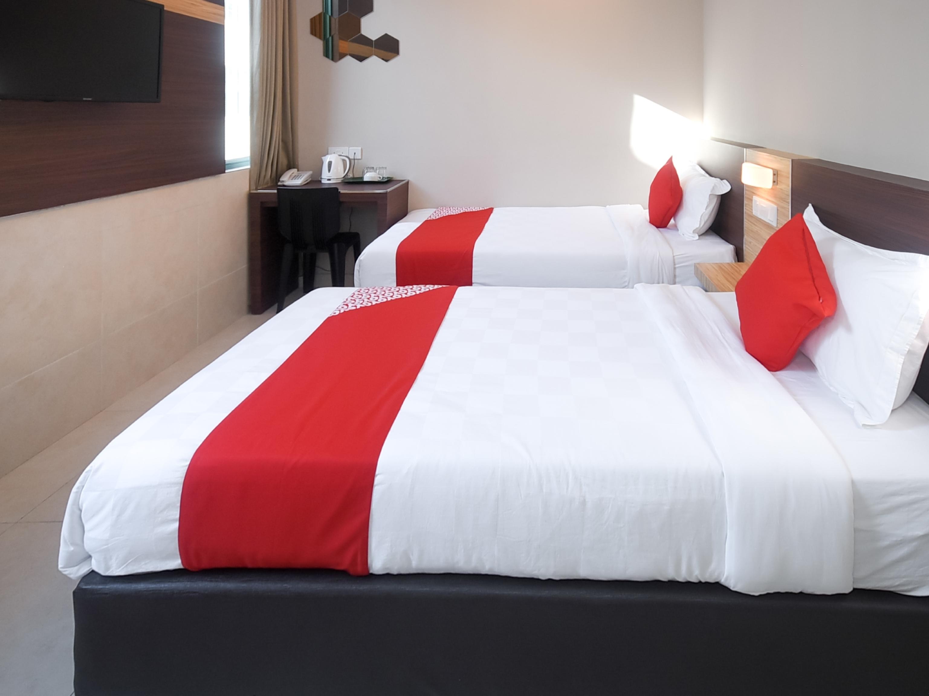 Oyo 1023 La Mirina Boutique Inn Bagian luar foto