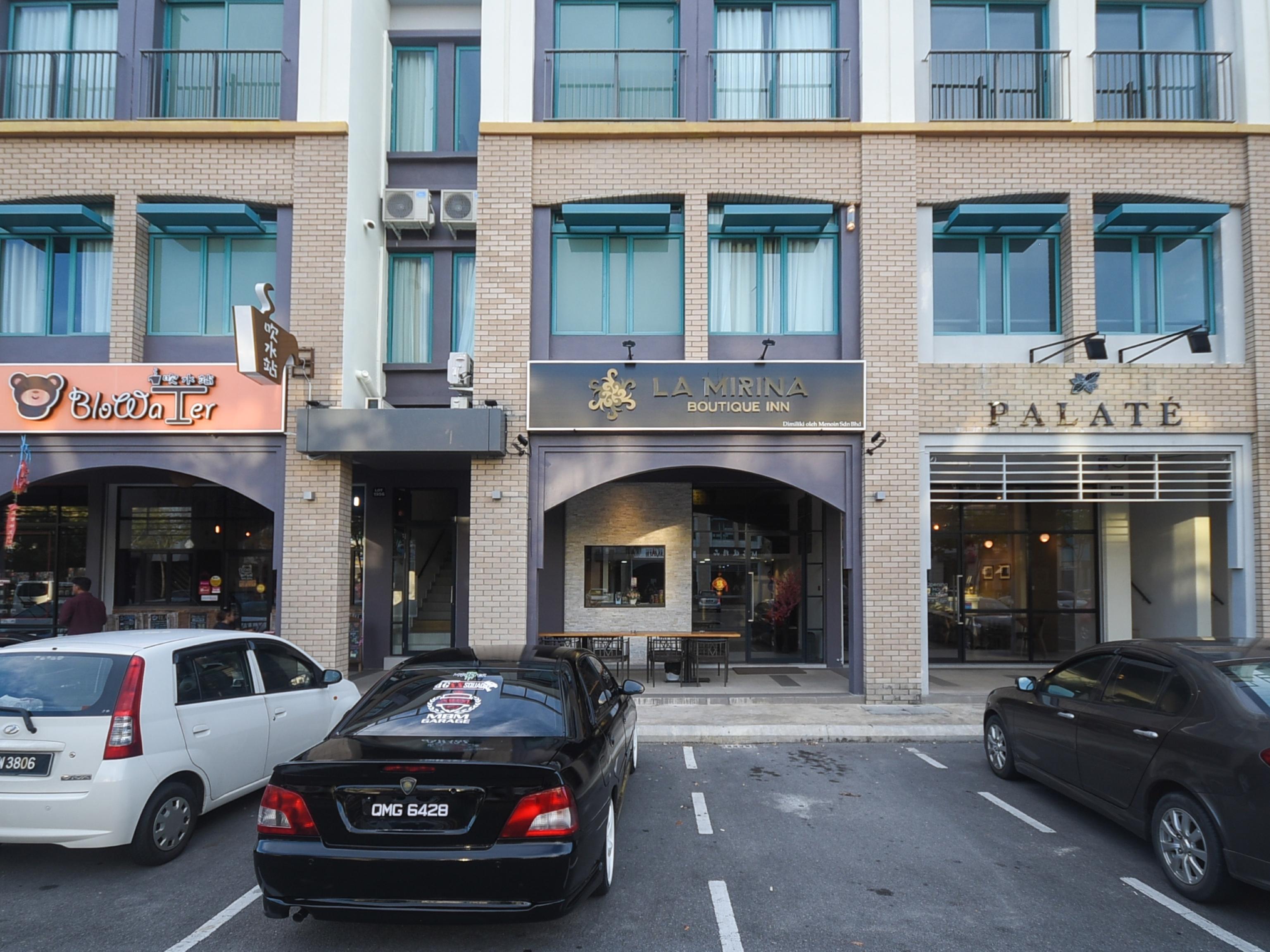 Oyo 1023 La Mirina Boutique Inn Bagian luar foto
