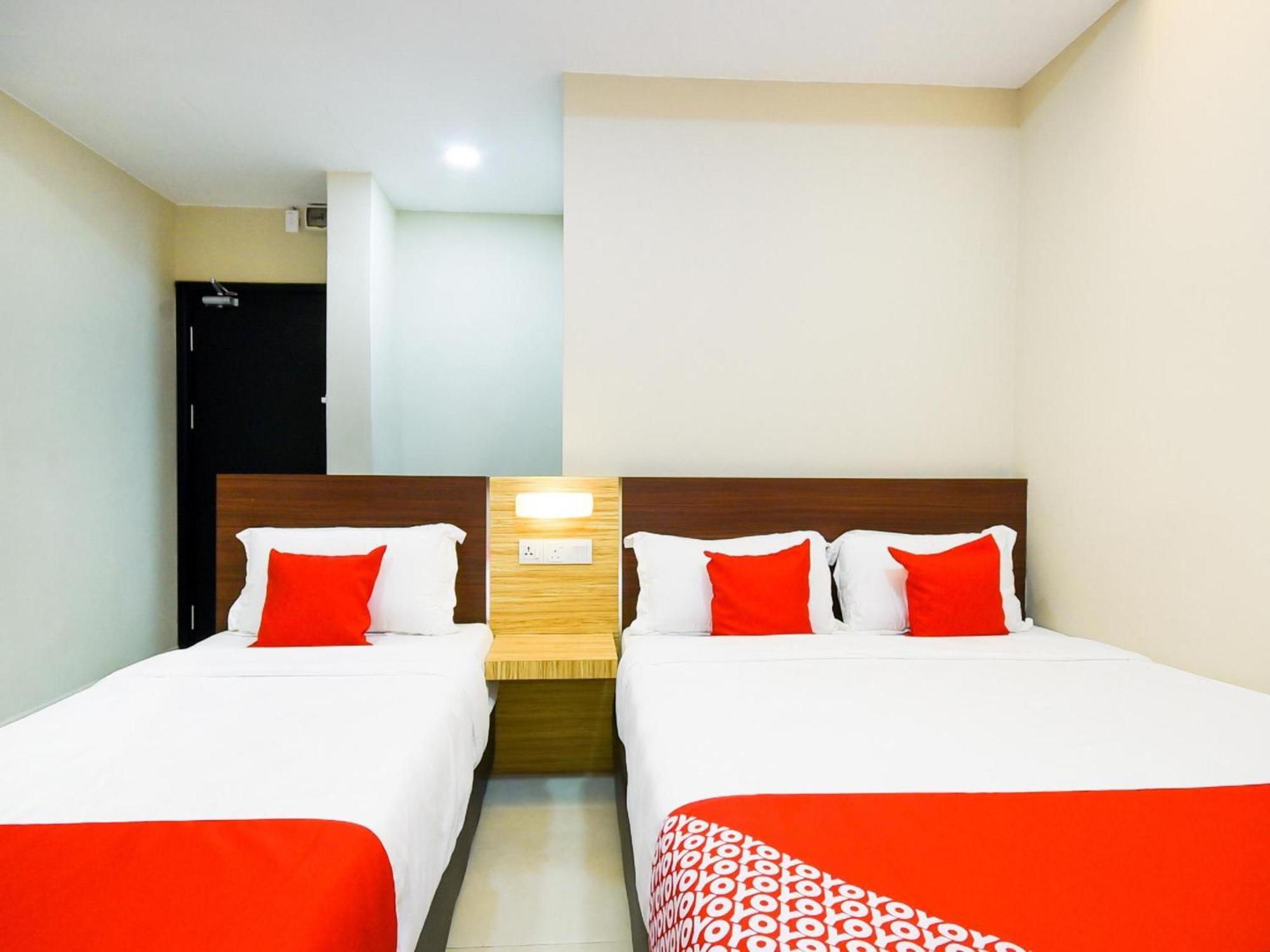 Oyo 1023 La Mirina Boutique Inn Bagian luar foto