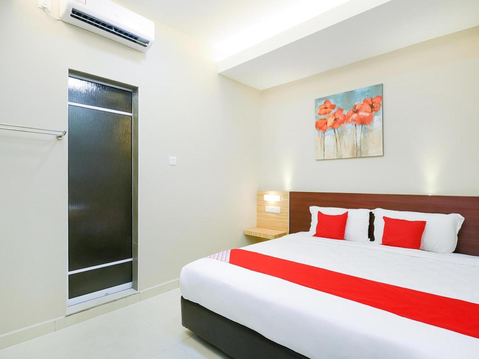 Oyo 1023 La Mirina Boutique Inn Bagian luar foto