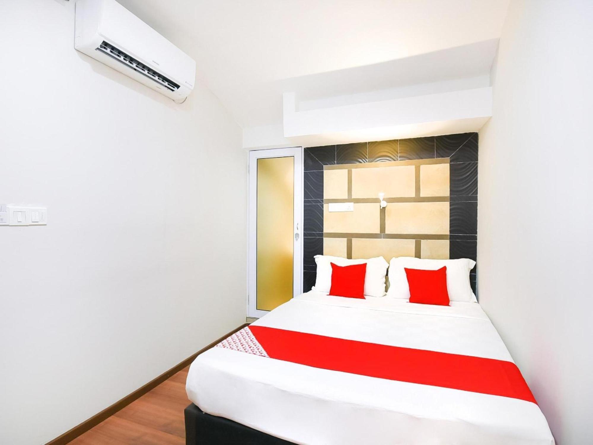Oyo 1023 La Mirina Boutique Inn Bagian luar foto