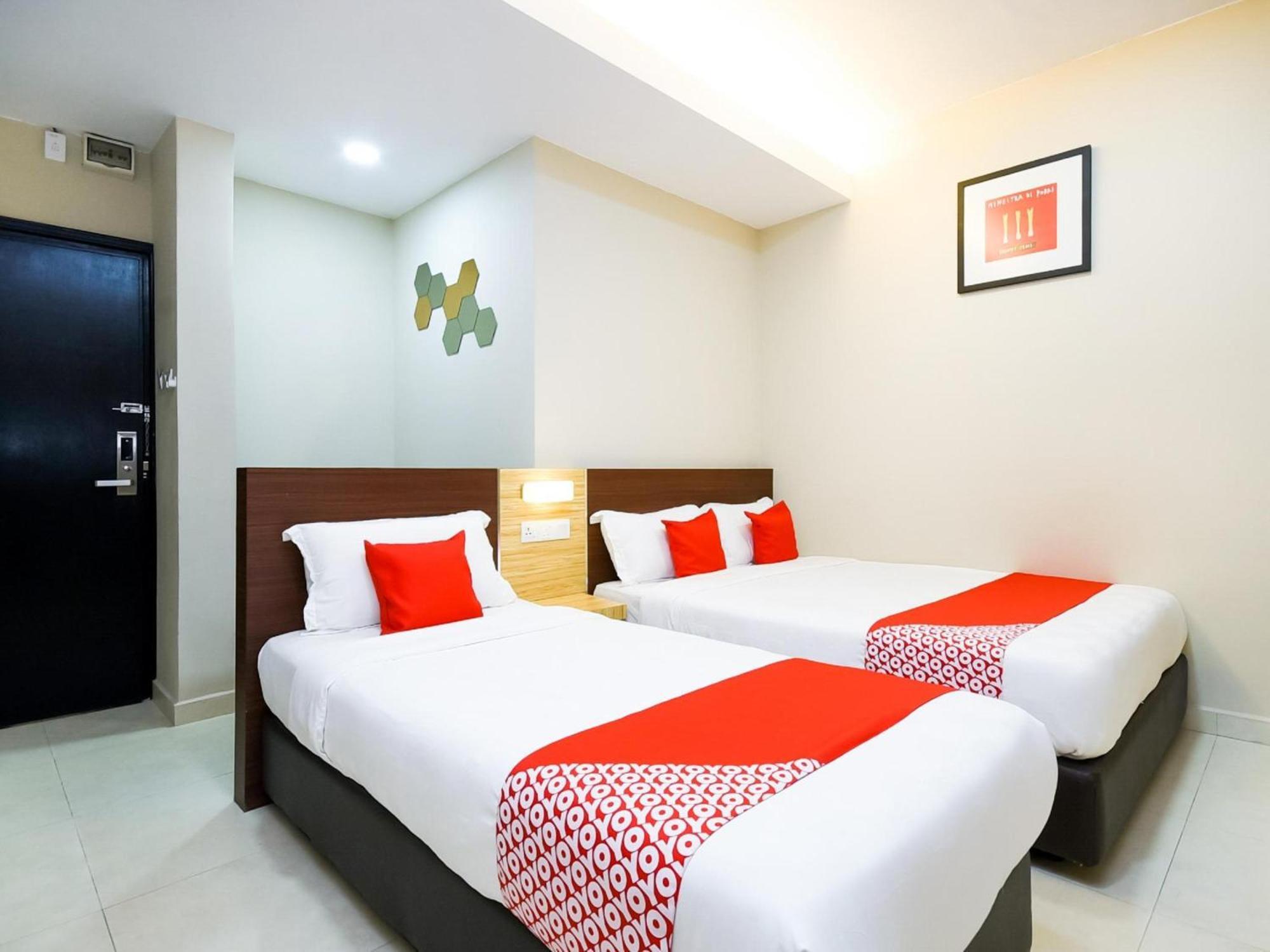 Oyo 1023 La Mirina Boutique Inn Bagian luar foto