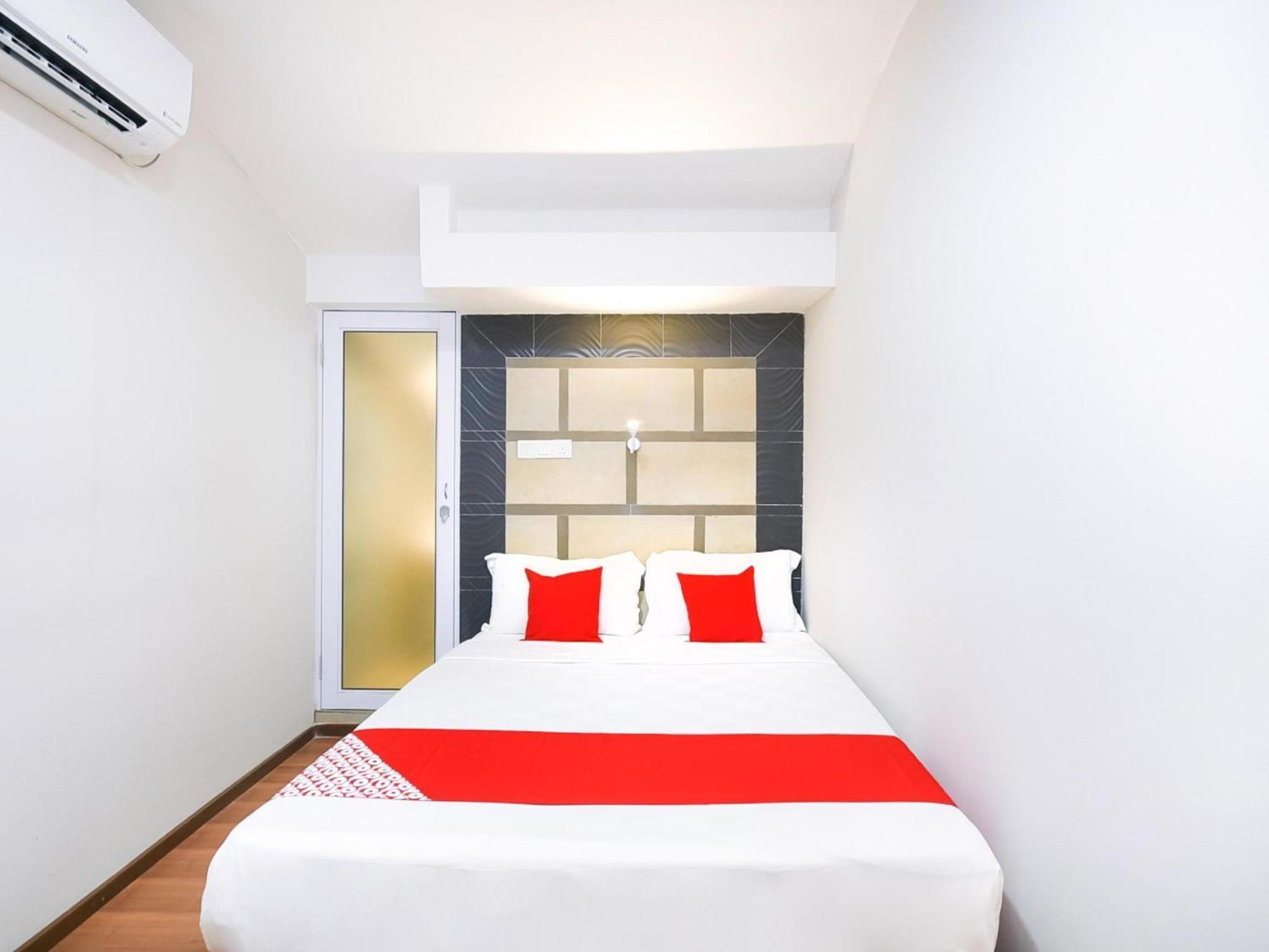 Oyo 1023 La Mirina Boutique Inn Bagian luar foto